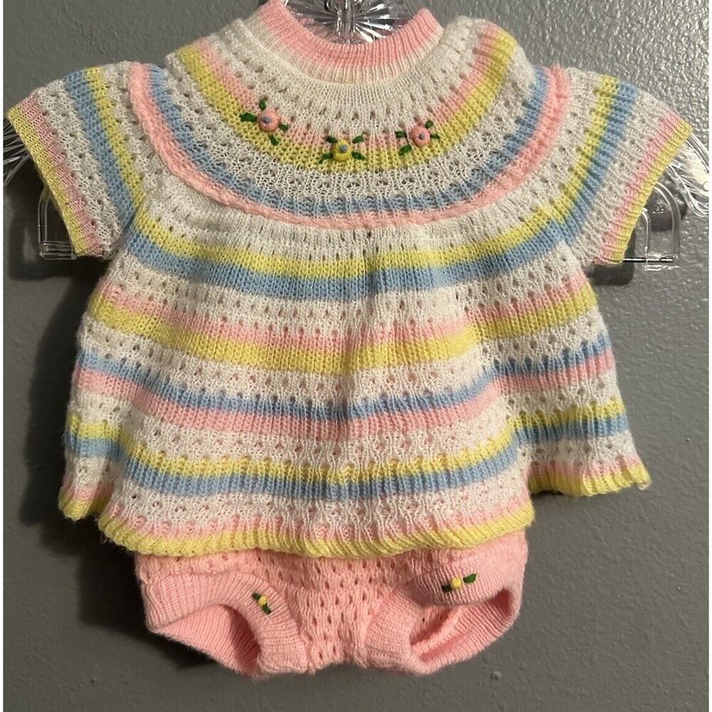 Vintage Newport Baby Girl 6 Month 100% Acrylic Fiber Knit Top With Diaper Cover